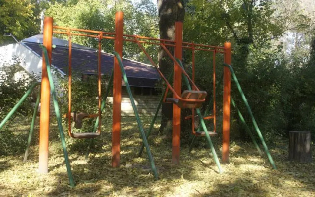 Central Park Guest Rooms