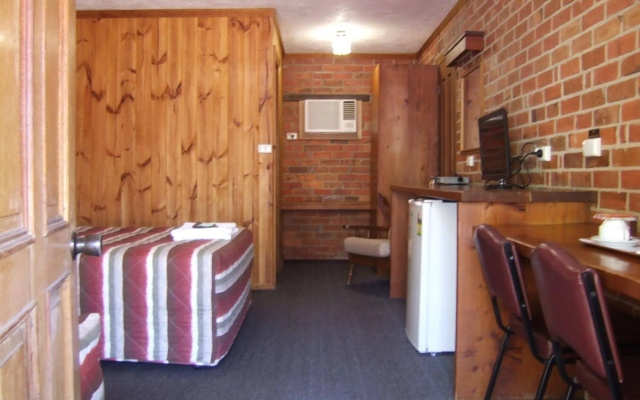 Diamond House Heritage Restaurant and Motor Inn – Guest Rooms – Stawell