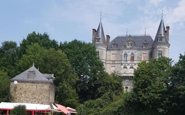 Gîte les blés dorés à 7 km de DERVAL.