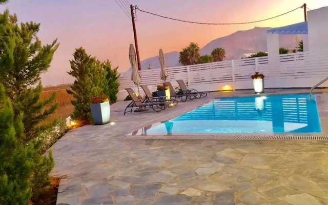 Monolithos Villa
