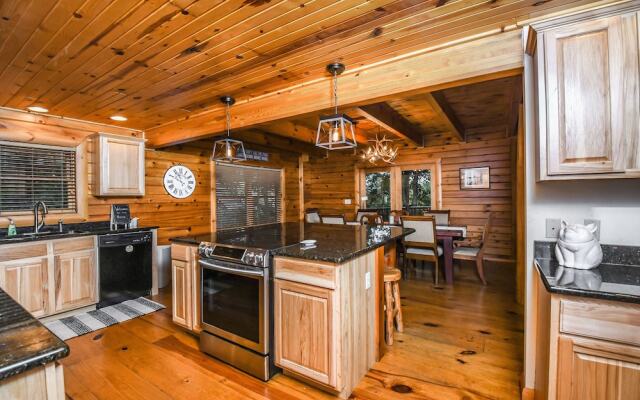 Peak of Perfection 5 Bedroom House