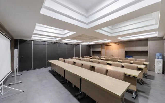 Ibis Styles Suzhou Nanmen Metro Station Hotel