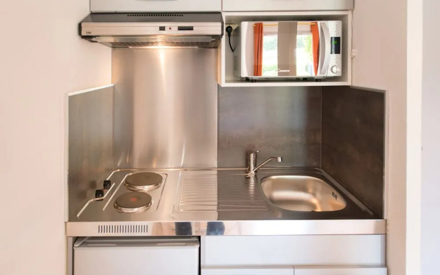 Adonis Mouans-sartoux L'Albatros