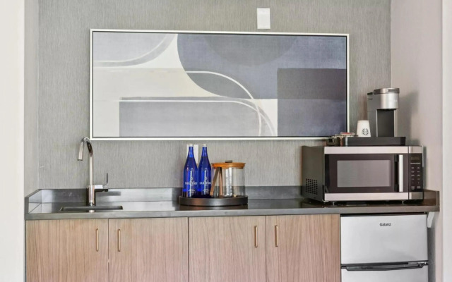 Courtyard by Marriott Burlington Williston