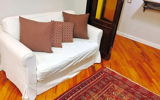 Bitr Bed Breakfast  Bio