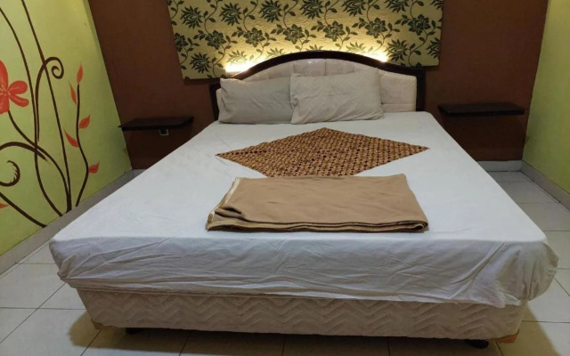 Hotel O Solo Near RS Jih Solo Formerly Azifa Inn – Guest Rooms – Surakarta