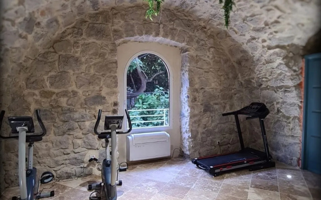 Le Vallaya Suites & Spa