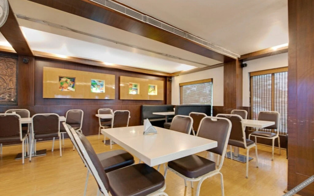 Devi Towers By OYO Rooms