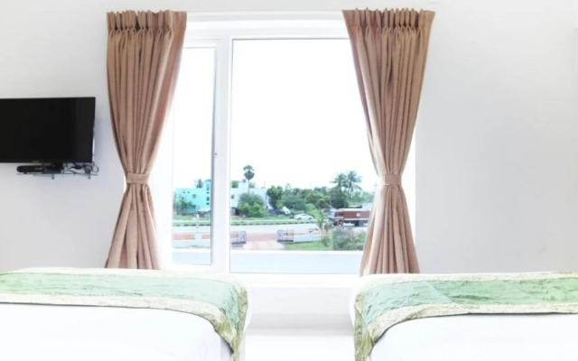 Hotel Rishi Gardens