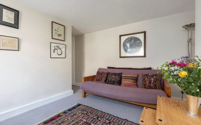 Airy & Spacious 1 bed Flat Near Kings Cross