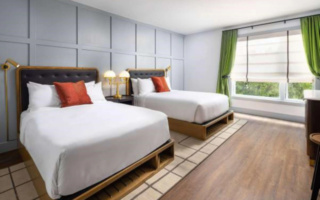 Wylie Hotel Atlanta, Tapestry Collection by Hilton