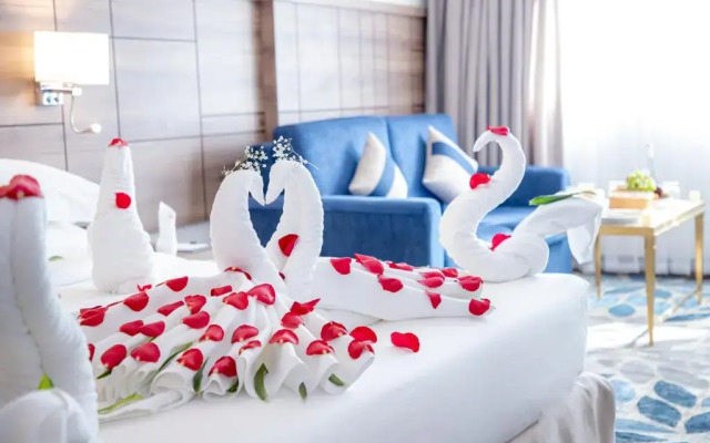 Season Star Hotel
