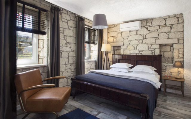 The Six Alaçatı Hotel