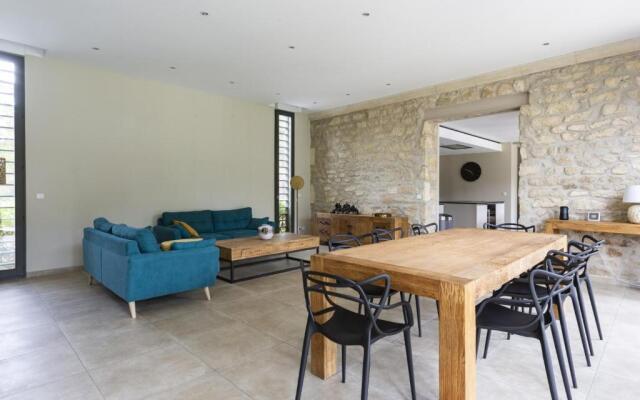 Maison Saint-Étienne-du-Grès, 6 pièces, 8 personnes - FR-1-599-17