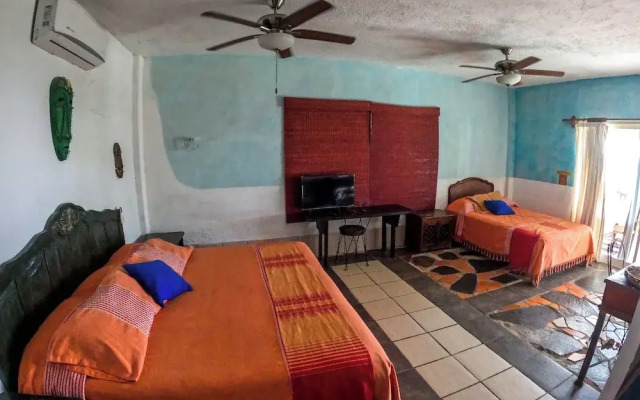 Casa Artista BnB Manzanillo