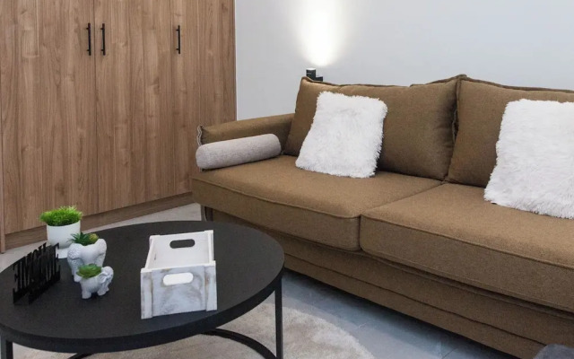 Brand New 1 Bd Apt in Trendy Kipseli