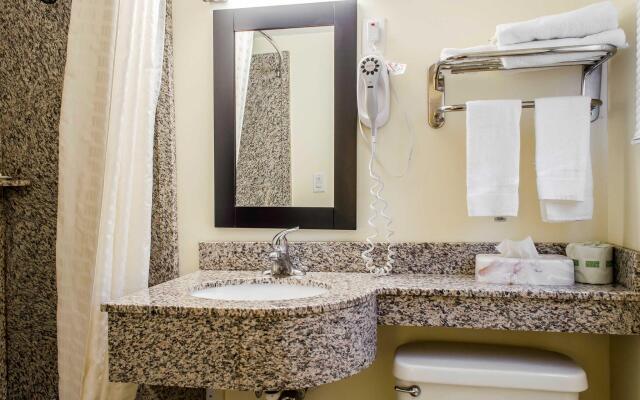 Econo Lodge Bellefonte I-99