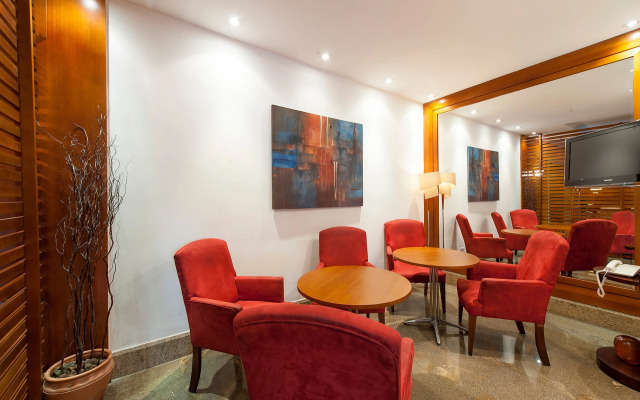 Augusto's Rio Copa Hotel
