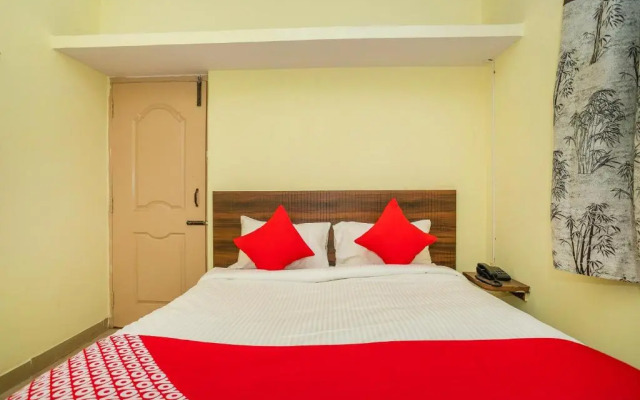 Shree Comforts By OYO Rooms