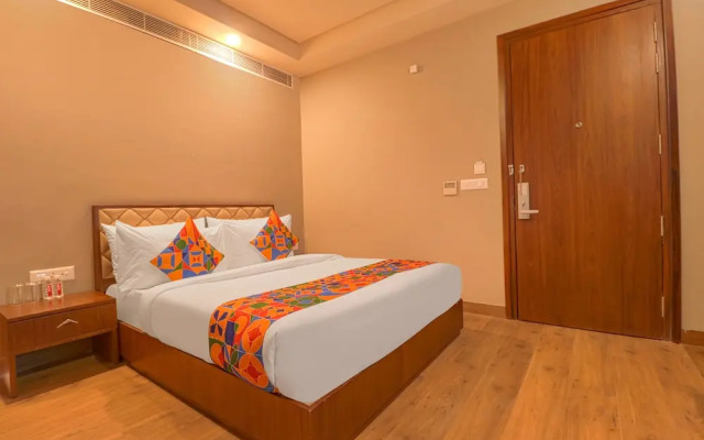Fabhotel Prime Shanit