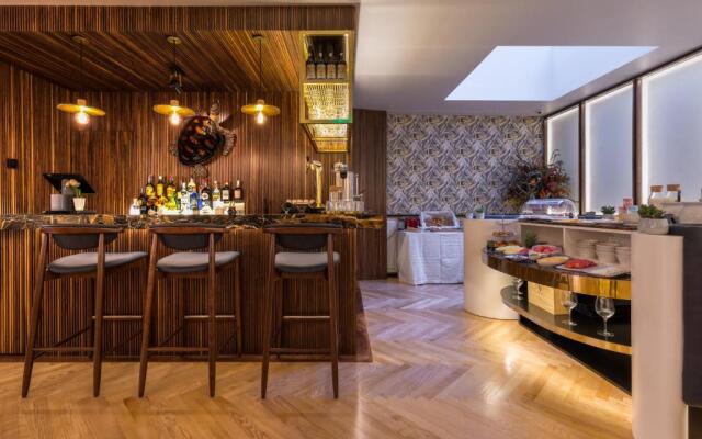The Convo Porto Hotel & Apartment