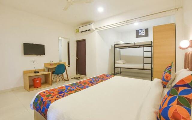 Fabhotel Morjim Bliss
