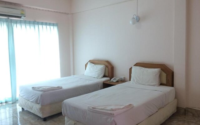 Chomdao Hotel & Resort