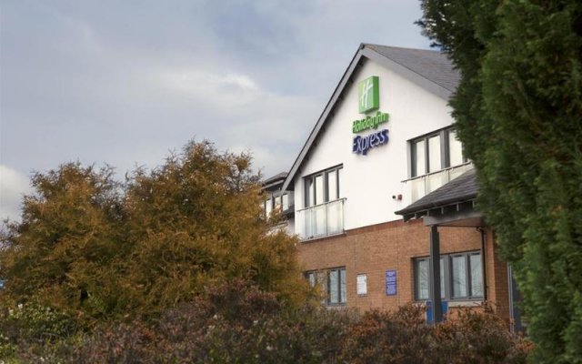 Holiday Inn Express Edinburgh Airport, an IHG Hotel