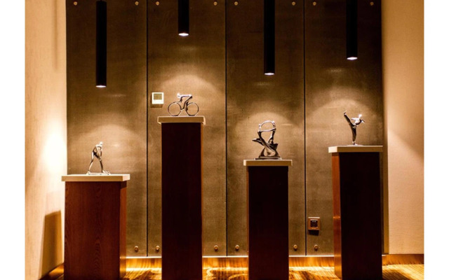 Lanzhou Junhe Hotel (Xiguan Metro Station)