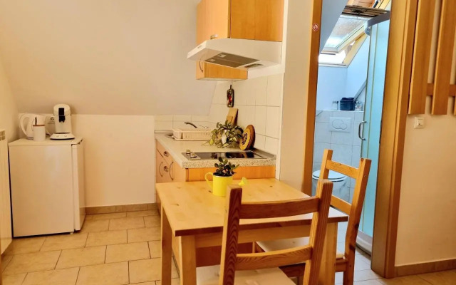 Apartmaji pri Ticelnu