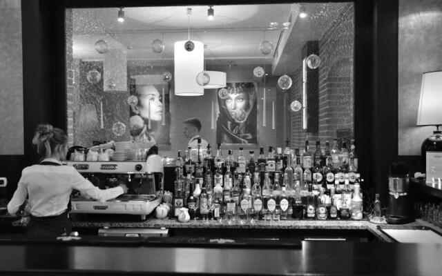 Metropolitan Boutique Hotel