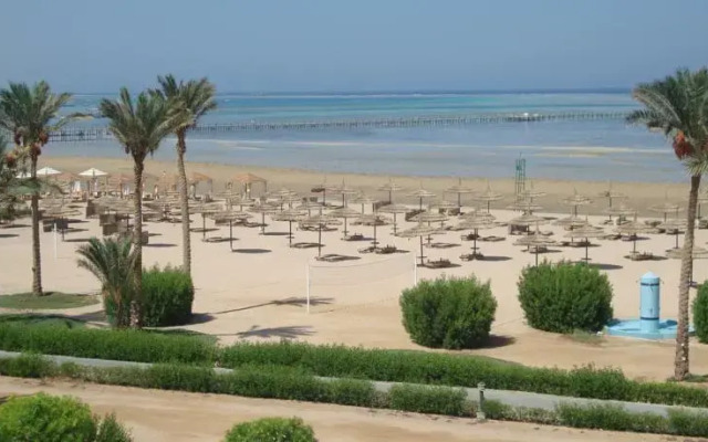 Four-Bedroom Villa at Amwaj Hotel