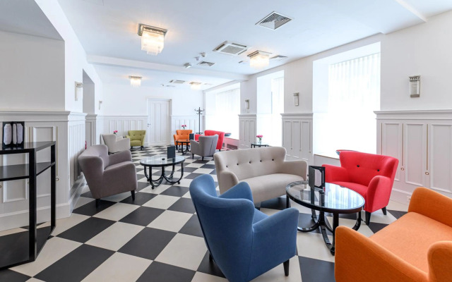 Hotel Caroline