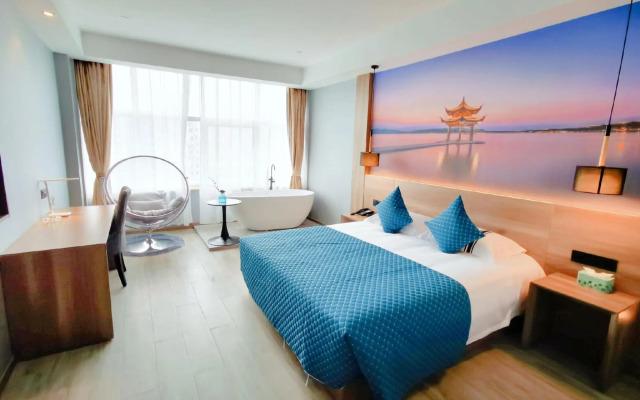 YahaoZhenxuan Hotel (ZhangJiaGang Shopping Park Branch)