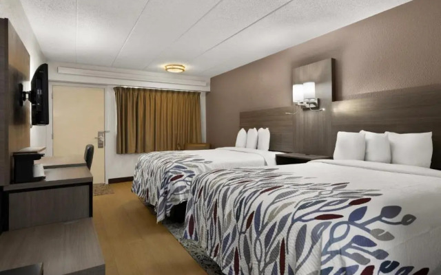 Red Roof Inn Cleveland - Westlake