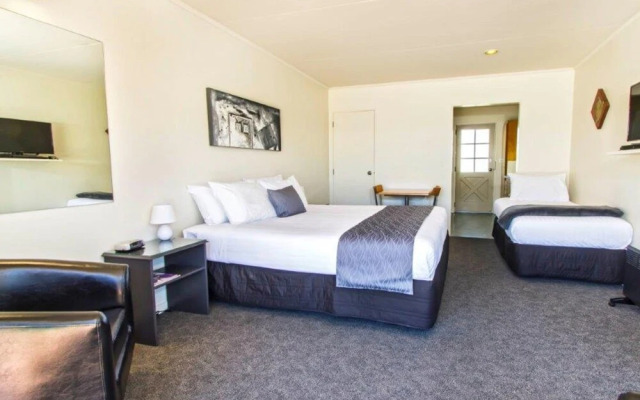Lake Dunstan Motel