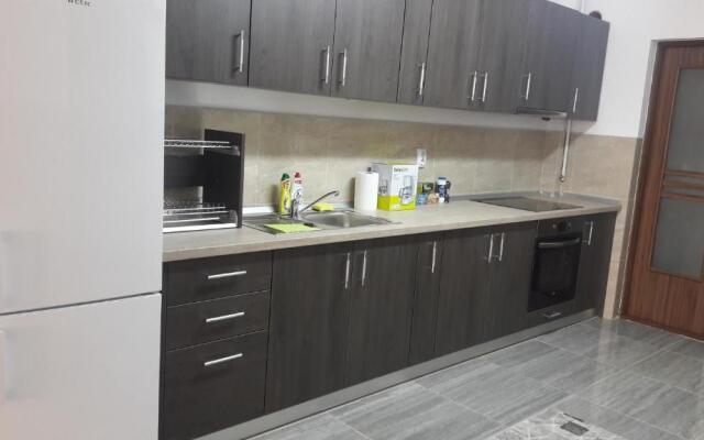 Travel Homzzz Apartments