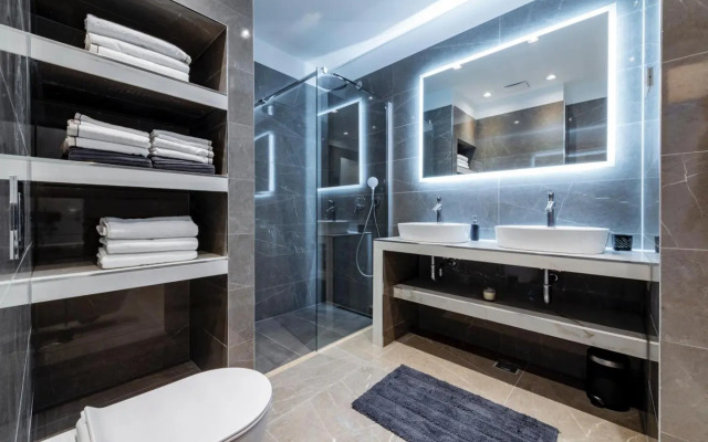 Apartments Adriatic Oasis & Marine View