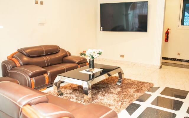 Aduk Guest House