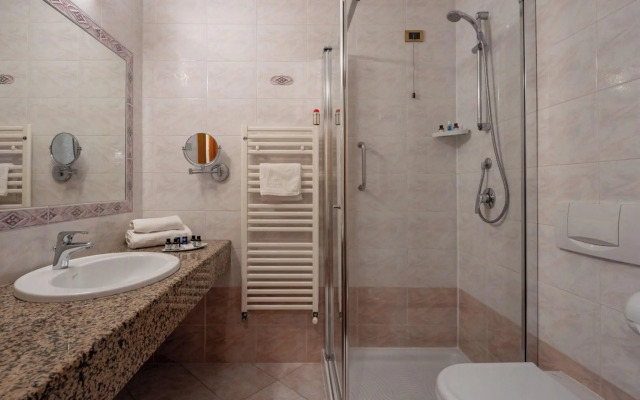 Hotel Savoy Palace - Tonelli Hotels