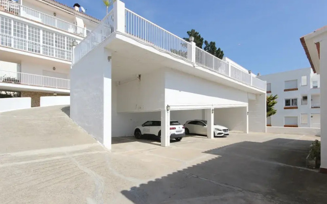 Pretty Apartment With Balcony