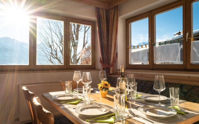 Ski in - Ski out Panoramaferienhaus Breitmoos neben Mittelstation