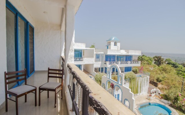 OYO 11897 Home Greek Style 2BHK With Pool Bambolim