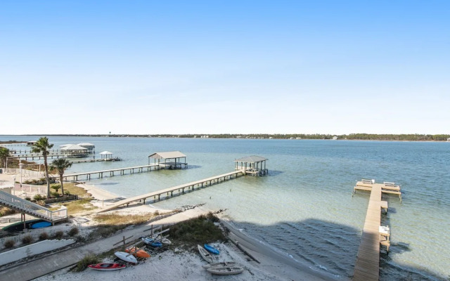 Summer House West Condos