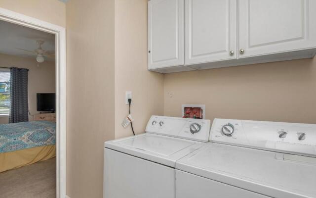 Papas Place by Oak Island Accommodations