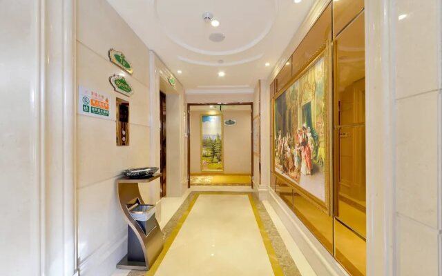 Vienna Hotel Shenzhen Xixiang Gushu Branch