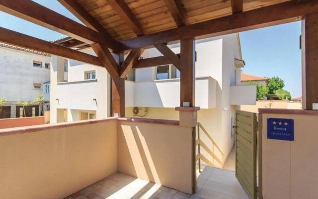 Two Bedroom Apartment Valdebecco for 5 persons