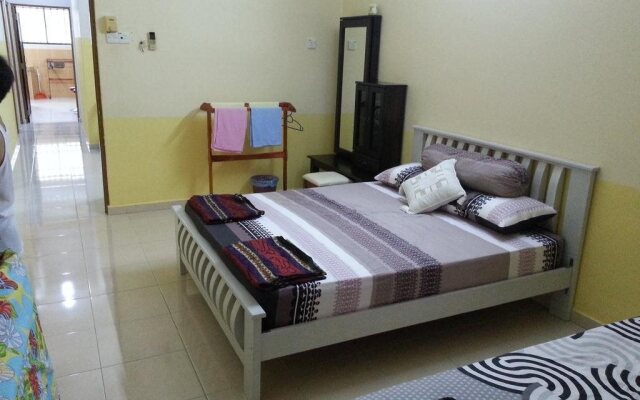 Woolley Ipoh Garden Homestay