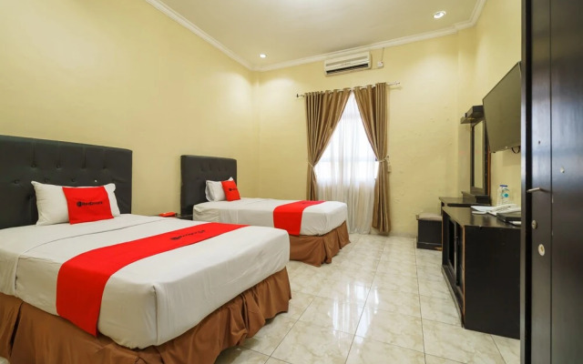 RedDoorz Plus @ Hotel Sempurna Watervang Lubuk Linggau