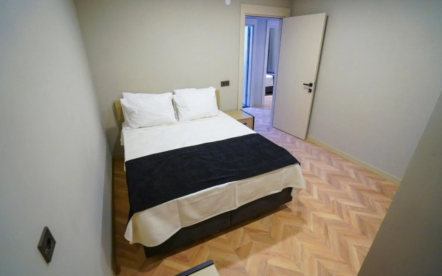 Moon Suites